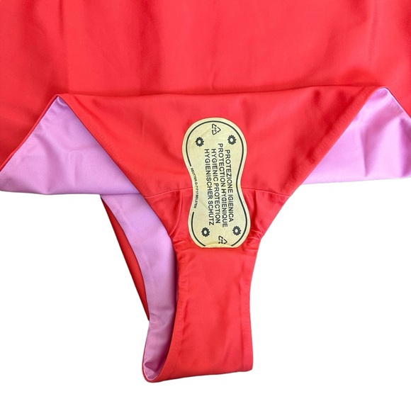 NWT Baiia Cosmopolitan Reversible Bikini Bottom Pink and Coral Red AU 26 US 22 - Picture 9 of 10